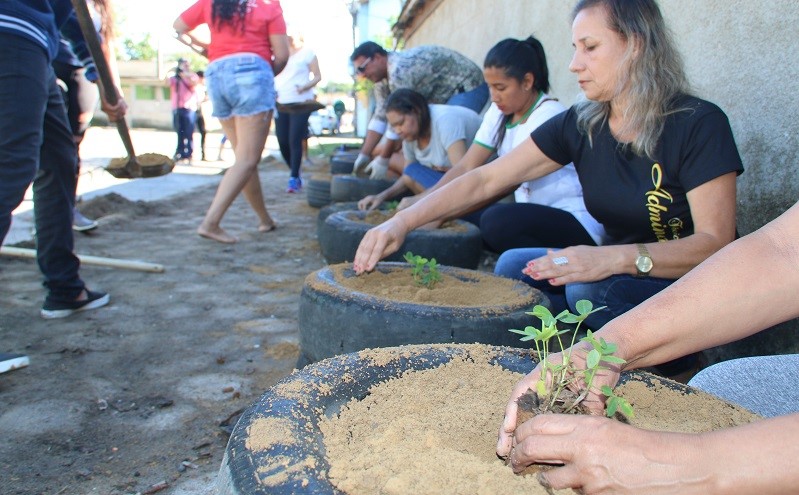 Mutirão de Limpeza leva cores e vida às ruas de Vila do Riacho