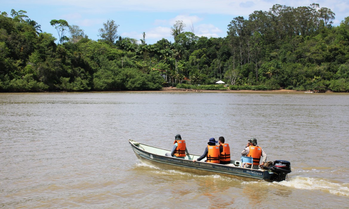 Meio Ambiente intensifica fiscalização em manguezais e rios de Aracruz