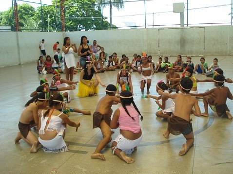 Escola do Itaputera realiza projeto “Identidade de Aracruz: nossas raízes”