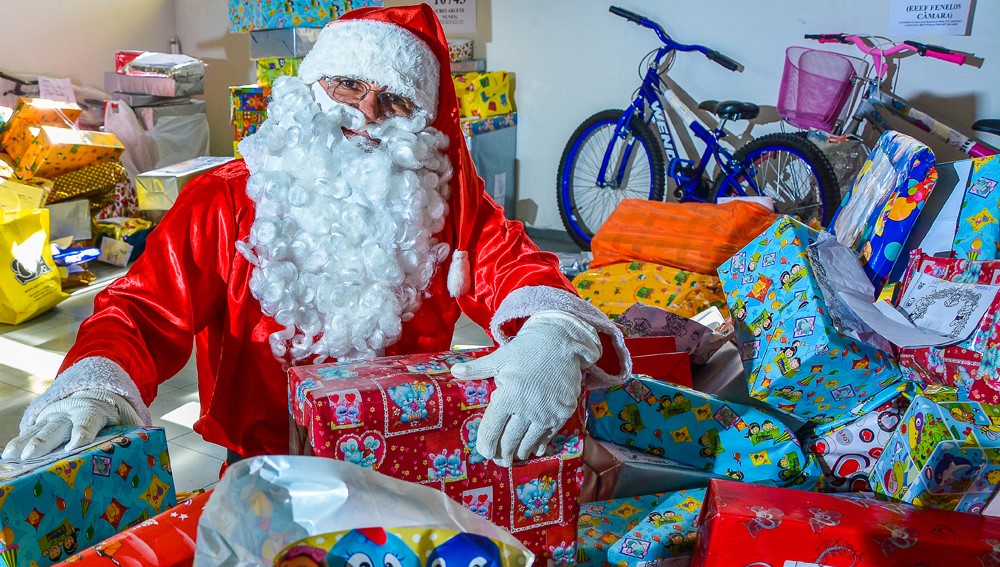 Papai Noel dos Correios chega no CMEI Narizinho nesta quinta (12) 