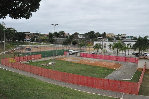 Praça da Paz em Aracruz ganha quadra de Tênis