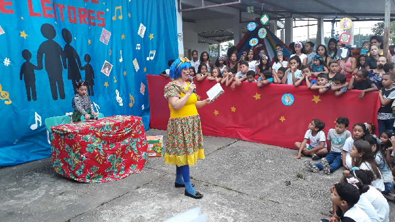 Emef Novo Irajá promove Momento Social com a Comunidade de leitores/Família na Escola