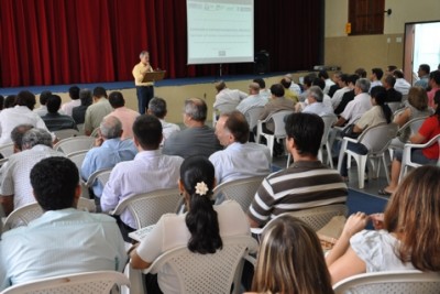 Prefeitura de Aracruz promove reunião para debater oportunidades e negócios 