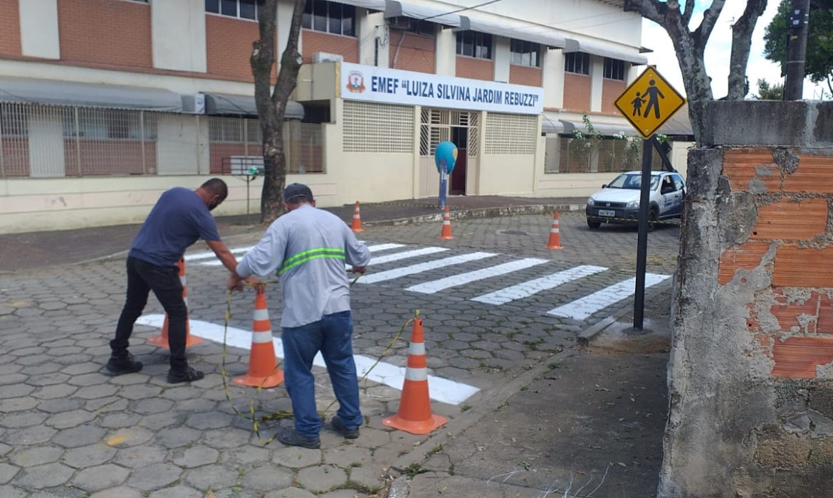 Prefeitura realiza revitalização no trânsito de Aracruz