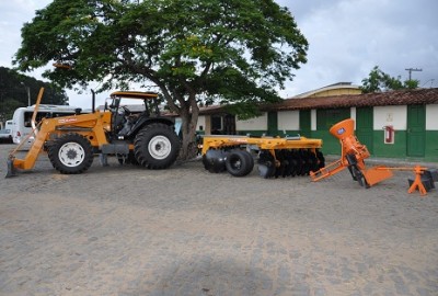 Equipamentos agrícolas chegam para atender pequenos e médios produtores rurais de Aracruz