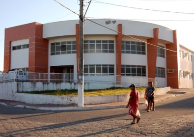 Conselhos Locais de Saúde: espaços de construção de cidadania 