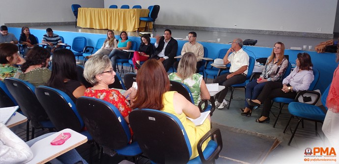 Reunião discute violência nas escolas municipais de Aracruz