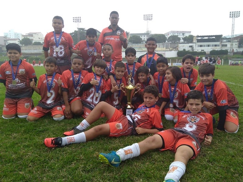 Tigres (Sub 11 e Sub 13) e União Força Jovem (Sub 15) são os grandes campeões do Campeonato Municipal de Futebol Infantil