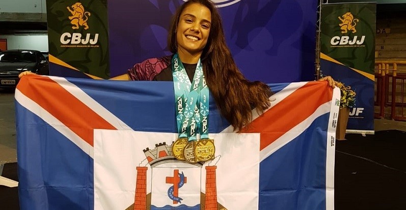 Bolsa Atleta Municipal: Thaís Loureiro ganha dois ouros no “Belo Horizonte Winter International Open IBJJF Jiu-Jitsu Championship 2018”