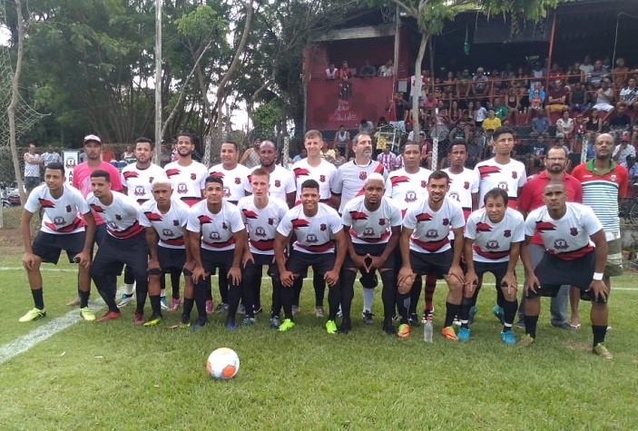 Polivalente sagra-se campeão municipal de futebol amador