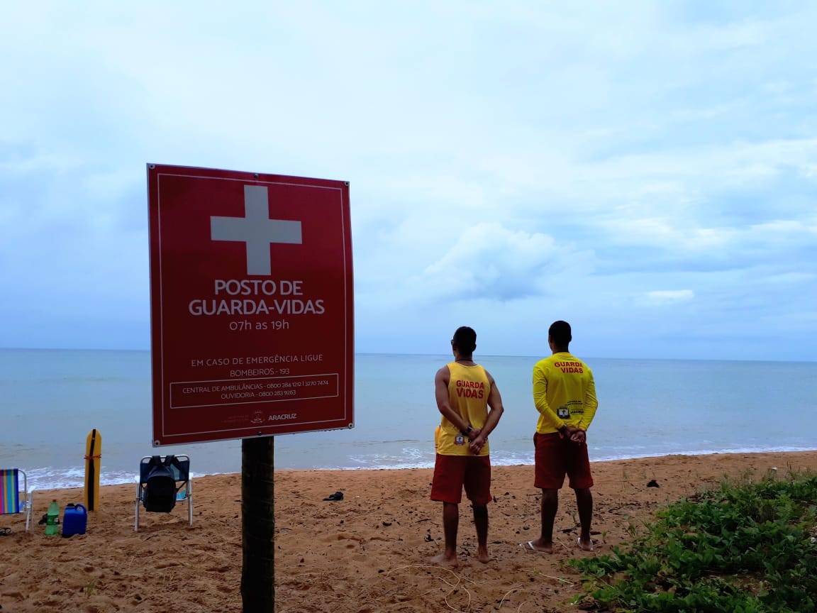  Postos de guarda-vidas em todas as praias de Aracruz 