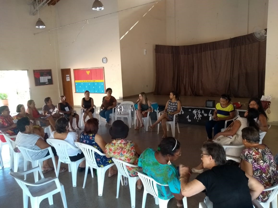 Roda de conversa no Centro de Convivência dos idosos reforça empoderamento feminino   