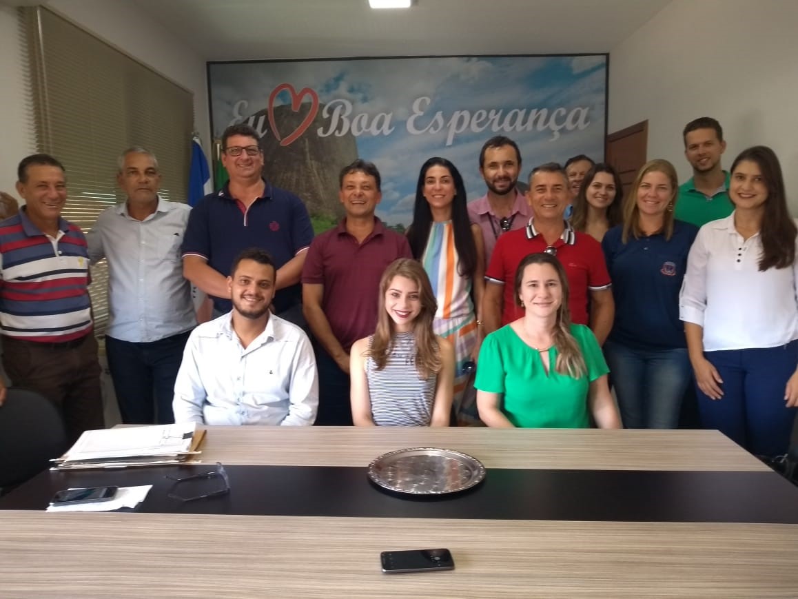 Prefeitura de Aracruz faz visita a Boa Esperança para conhecer projeto de Regularização Fundiária do município