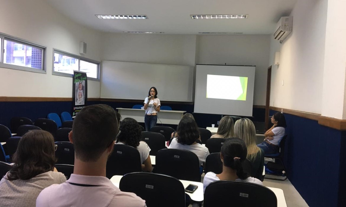 Palestra orienta sobre “Epidermólise Bolhosa” a servidores e população 