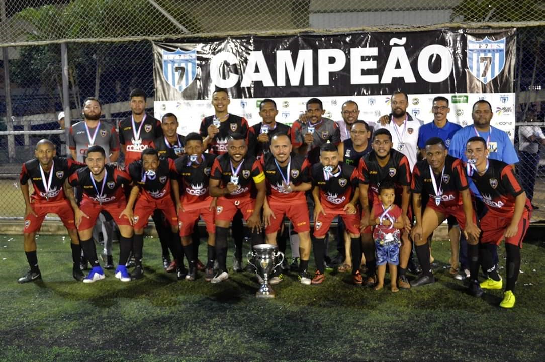 Atletas do futebol society e vôlei de areia de Aracruz são campeões no final de semana