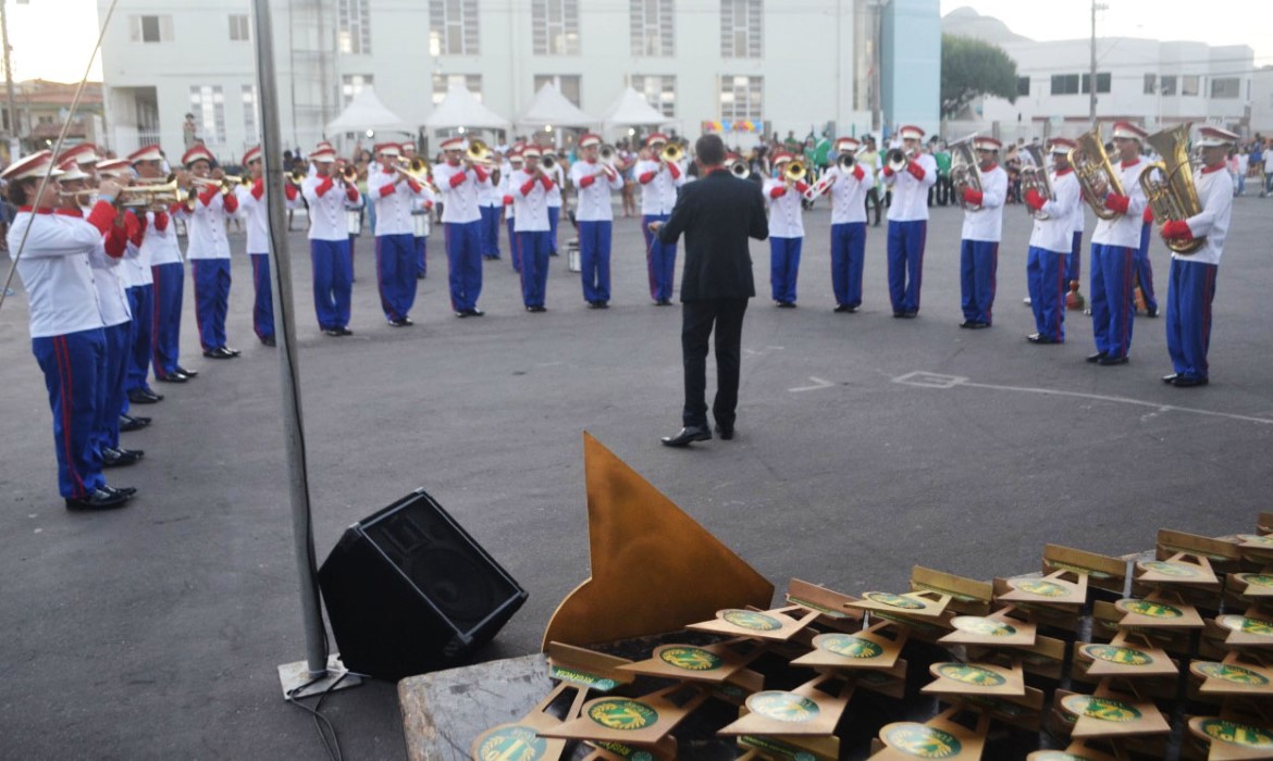 Banmel leva quatro troféus em concurso de bandas e fanfarras