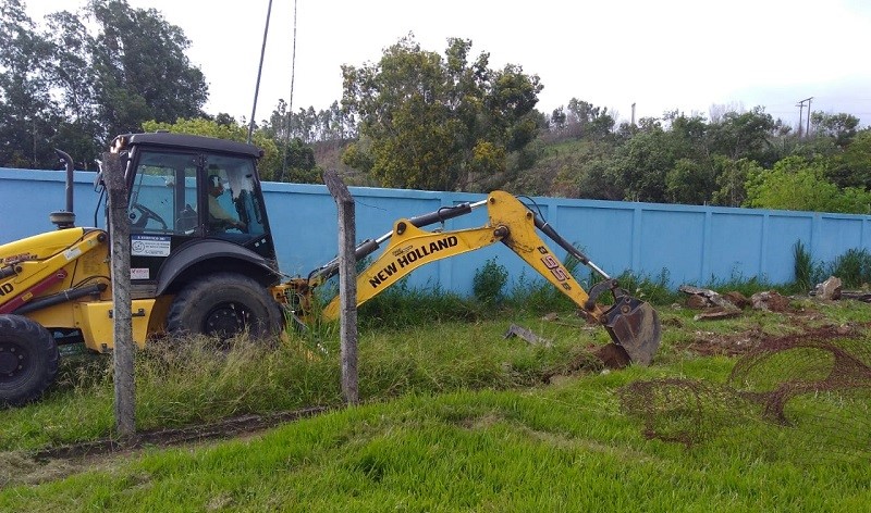 Obras de troca do alambrado do campo do Guaraná Futebol Clube já se iniciaram