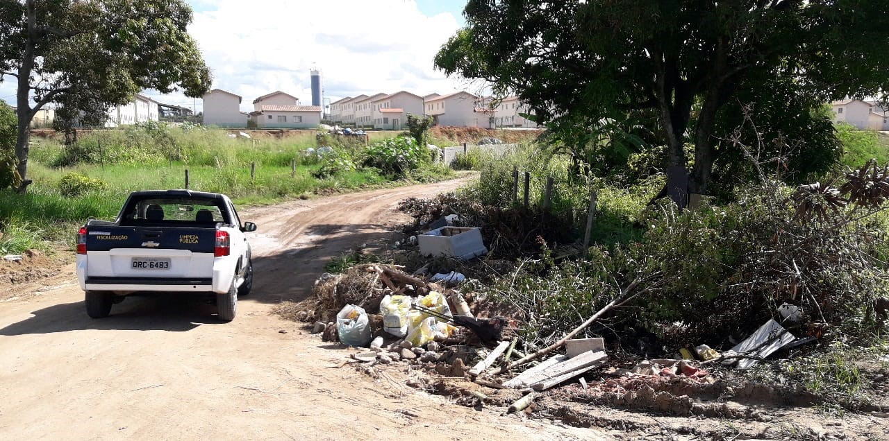 Prefeitura notifica terrenos baldios e intensifica ações educativas contra doenças 