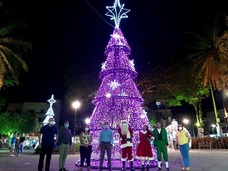 Prefeitura de Aracruz promove live na abertura do Natal Luz 2020