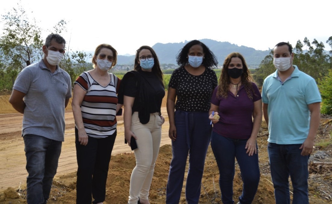 Equipe da Secretaria Municipal de Desenvolvimento Econômico visita obra do Contorno Norte