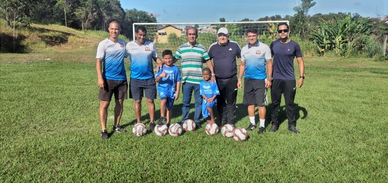 Prefeito Dr. Coutinho acompanha mais uma etapa de inscrições do Projeto Campeões de Futuro 