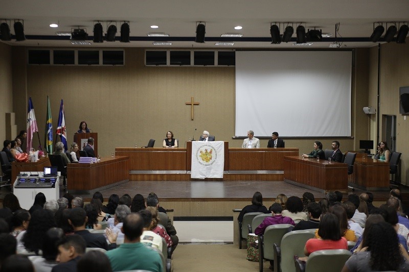 Formandos em cinco cursos de licenciatura pelo Polo UAB participam de Cerimônia de Colação de Grau