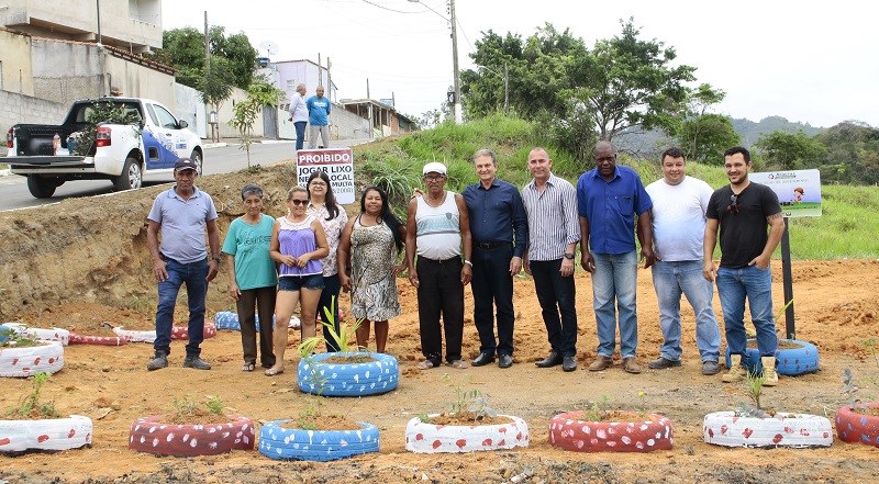 Parceria entre prefeitura de Aracruz e comunidade revitaliza ponto vicioso de lixo no Guanabara