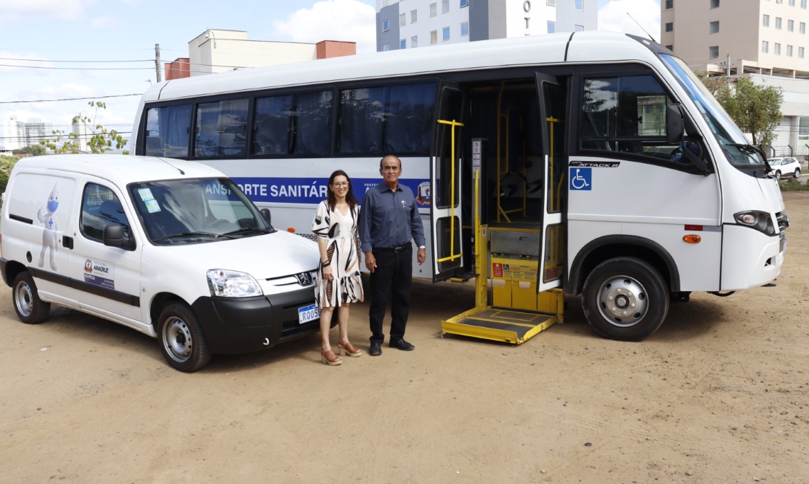 CHUA tem dois novos veículos para transportar doentes