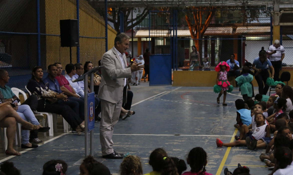 CMEB Maria Luíza Devens recebe 126 novos alunos em novas salas