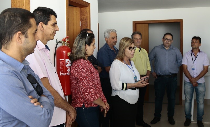 Equipe de Governo conhece estruturas do Centro de Hemodiálise e da Farmácia Cidadã Estadual de Aracruz