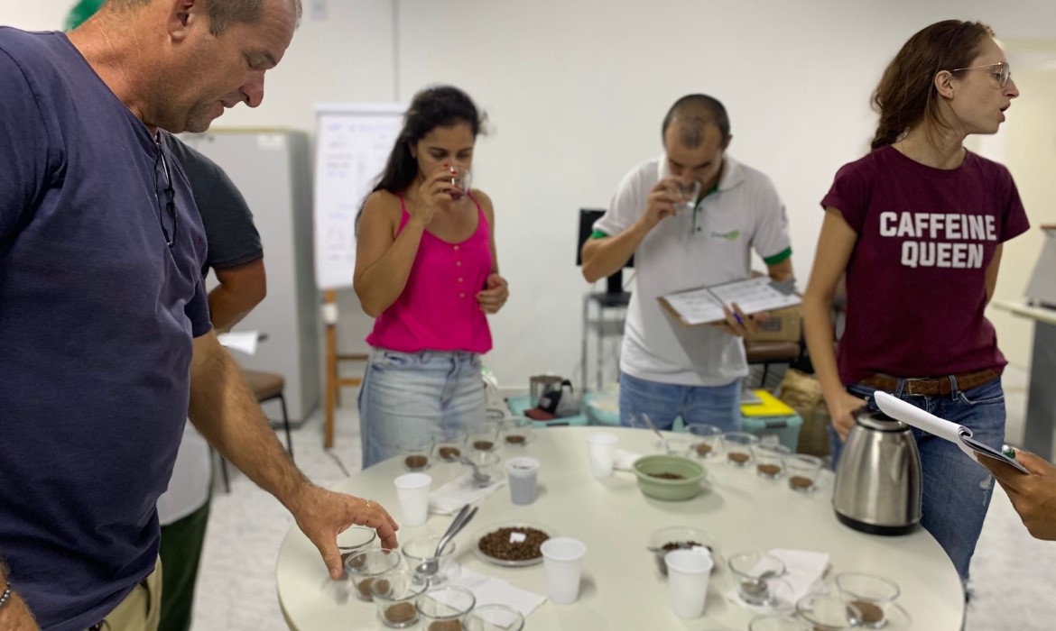 Produtores aracruzenses participam de curso sobre Degustação de Café