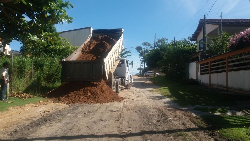 Ruas do Mar Azul passam por reparos 