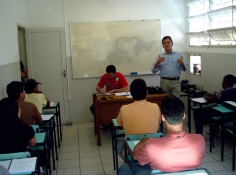 Começou com aula inaugural o curso de ''Solda Eletrodo Revestido'' no Centro Integrado de Aracruz