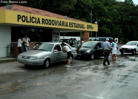 Prefeitura de Aracruz inicia carnaval com blitz educativa 