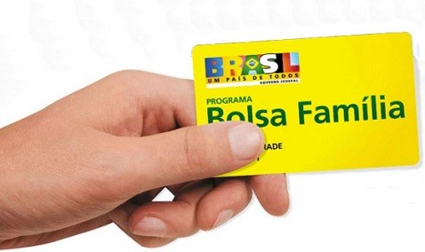 Palestra sobre o Programa Bolsa Família para moradores de Santa Cruz