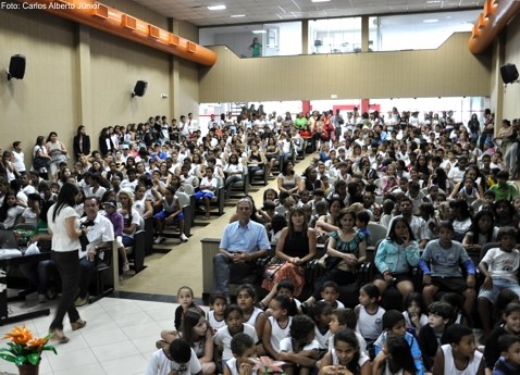 Prefeitura de Aracruz premia vencedores do concurso Calendário Ecológico 2011