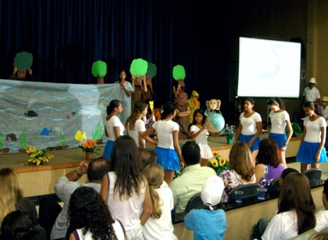 No Dia Mundial da Água, escolas de Aracruz encenam a importância do uso responsável