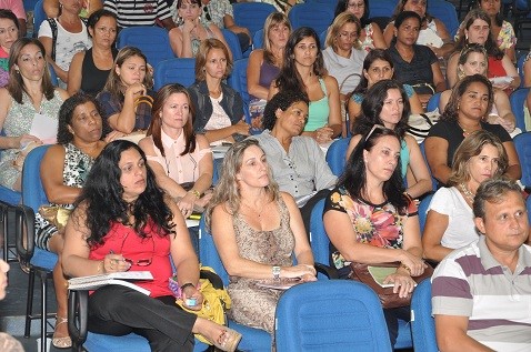 Professores do ensino fundamental terão cursos de formação na área de saúde e prevenção na escola