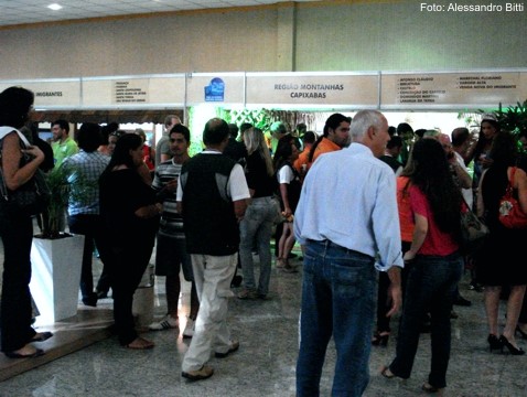 Dois mil convidados foram à abertura da Expotur 2010, que tem estande de Aracruz