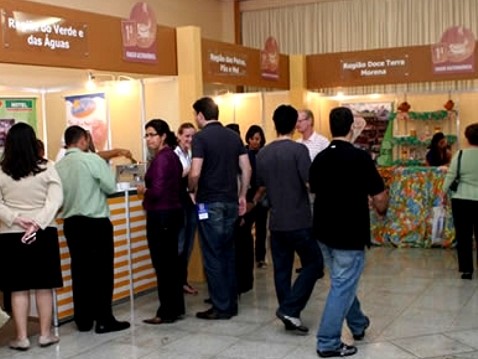 Gastronomia, artesanato e atrações culturais de Aracruz participam da Expotur 2010