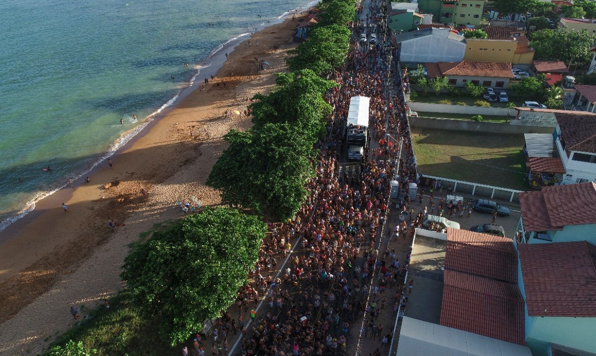 Programação de carnaval na Barra do Sahy já atraiu aproximadamente 75 mil pessoas