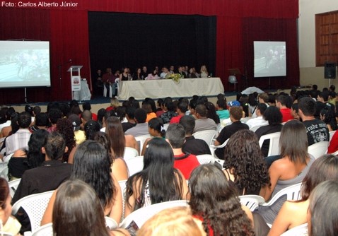 Aracruz forma 300 jovens para o mercado de trabalho com o Projovem Trabalhador