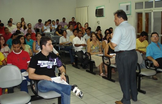 Com o tema 'Prepare sua Loja para vender mais', Sebrae realiza palestra em Aracruz 