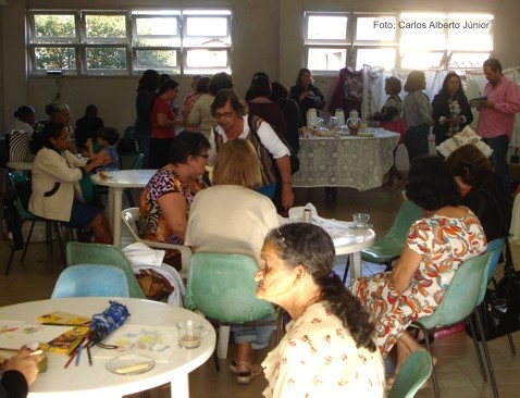 Projeto Conviver realiza Segunda Mostra de Histórias Familiares no Lions Clube de Aracruz