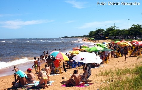 Projeto Verão Saúde nas praias de Aracruz para unir ´´mente sã em corpo são´´