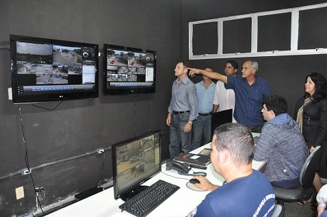 Prefeitura de Aracruz atesta funcionalidade do sistema de videomonitoramento